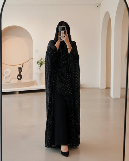 طقم عباءة وحجاب أسود بنقشة الفهد وحواف من أحجار الراين — صورة المنتج 3