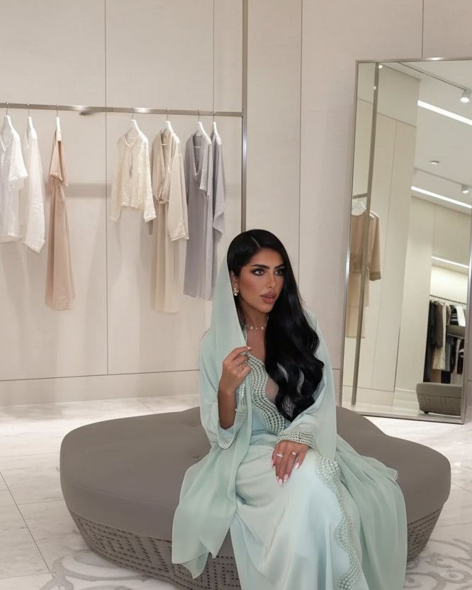 Lace-Trim Open Abaya for Everyday Wear, product view 2